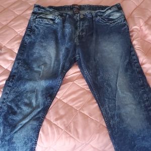 Quilted Giraffe SKINNY jeans. 36x30.